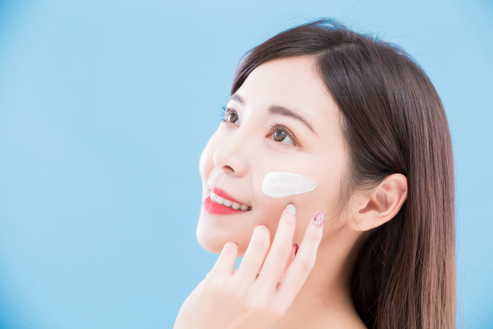 妝前乳 、妝前產品解析：防曬隔離乳